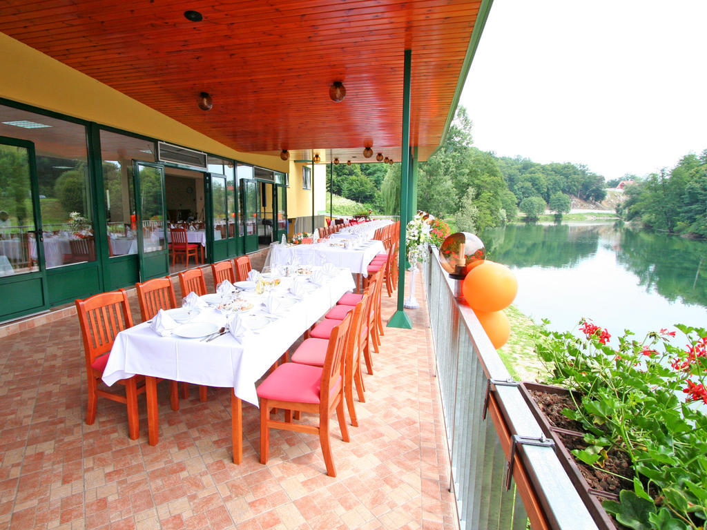 Motel Dobra Duga Resa Exteriér fotografie