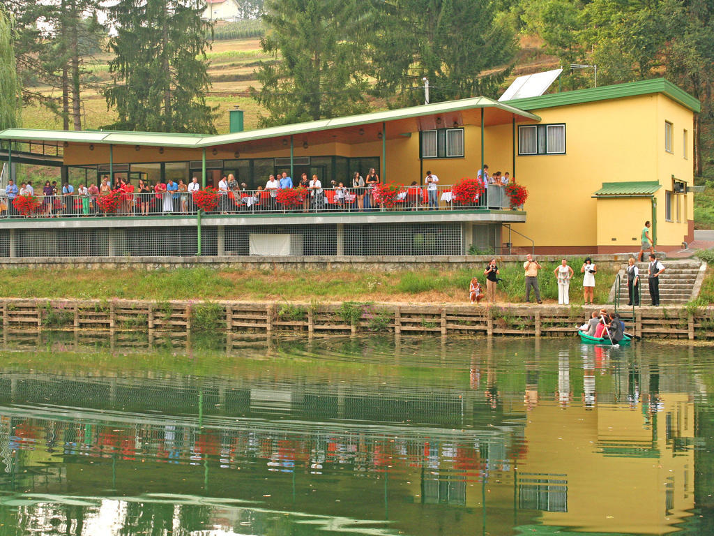 Motel Dobra Duga Resa Exteriér fotografie