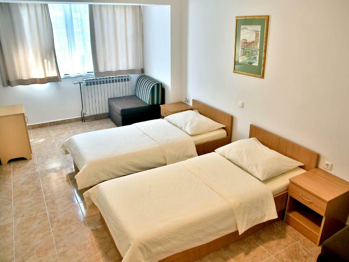 Motel Dobra Duga Resa Exteriér fotografie